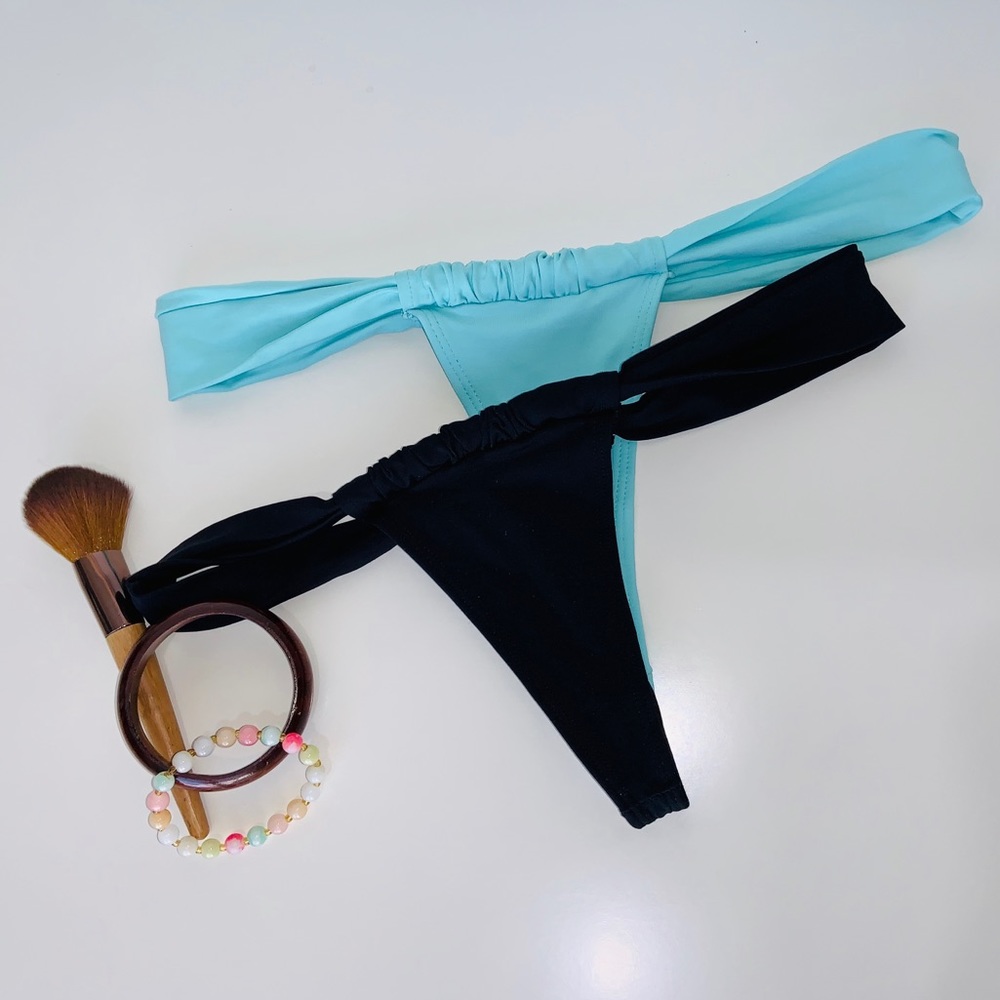 Bikini bottoms👙🍑